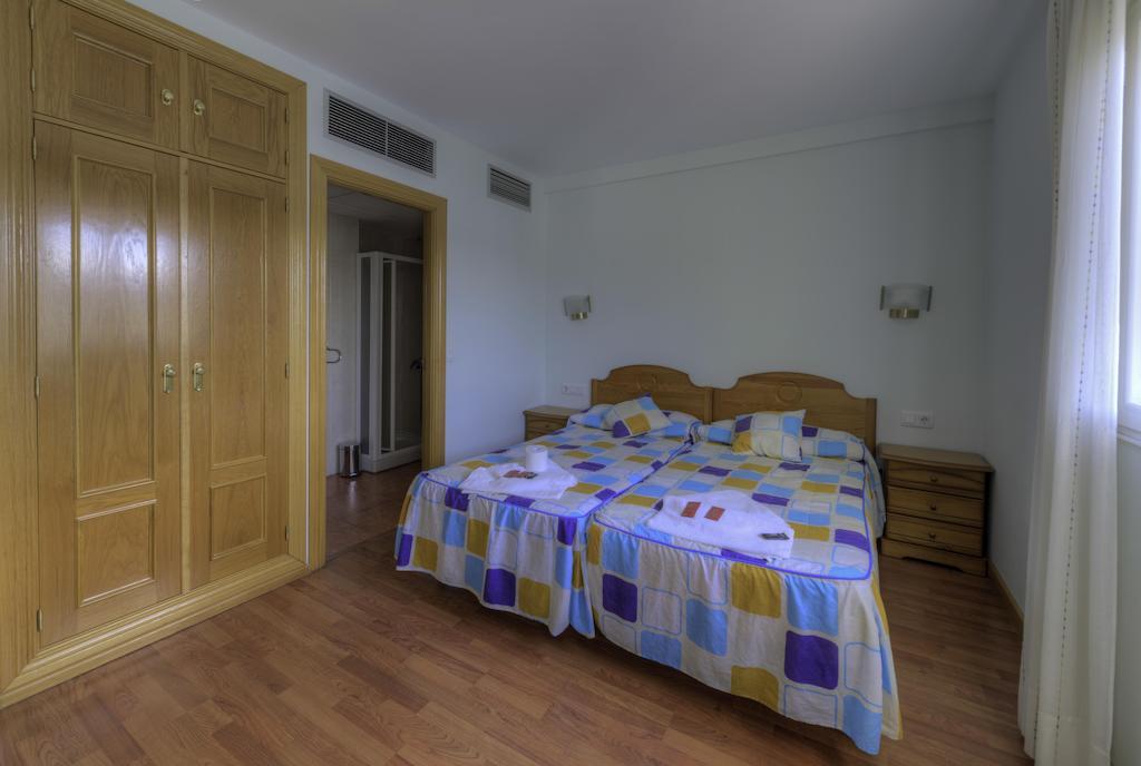 Hostal Restaurante La Pineda El Barco de Ávila 객실 사진