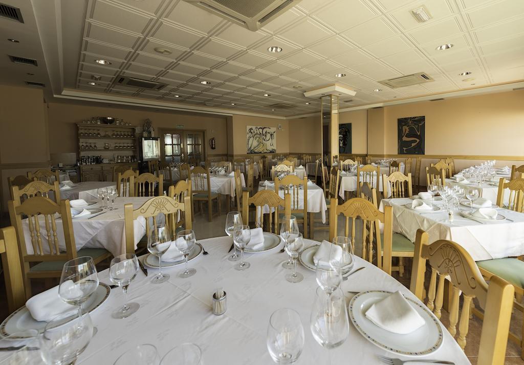 Hostal Restaurante La Pineda El Barco de Ávila 외부 사진