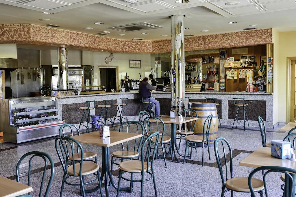 Hostal Restaurante La Pineda El Barco de Ávila 외부 사진